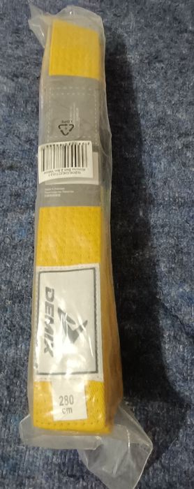 Centură nouă karate