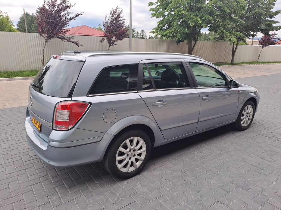 OPEL Astra 2008 — imagine 4