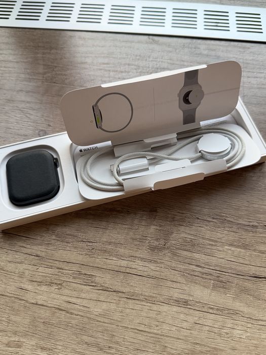 Apple Watch Series 10 46мм