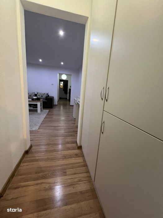 Apartament 3 camere - mobilat si utilat - etaj 2 - zona Lipovei