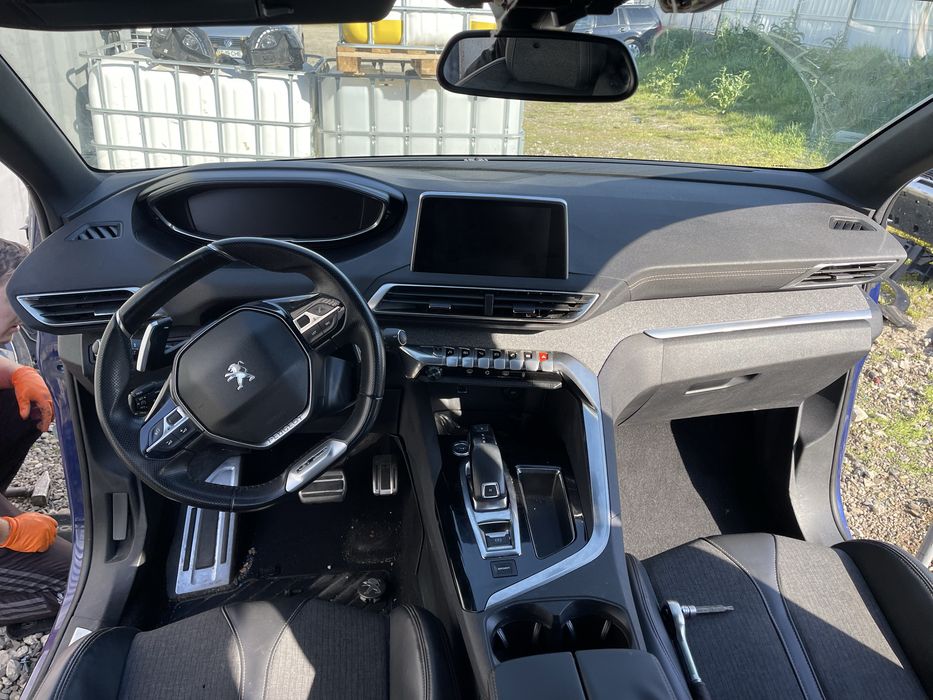 Plansa bord gt line Peugeot 3008 II GT-LINE cu airbag 2017-2024