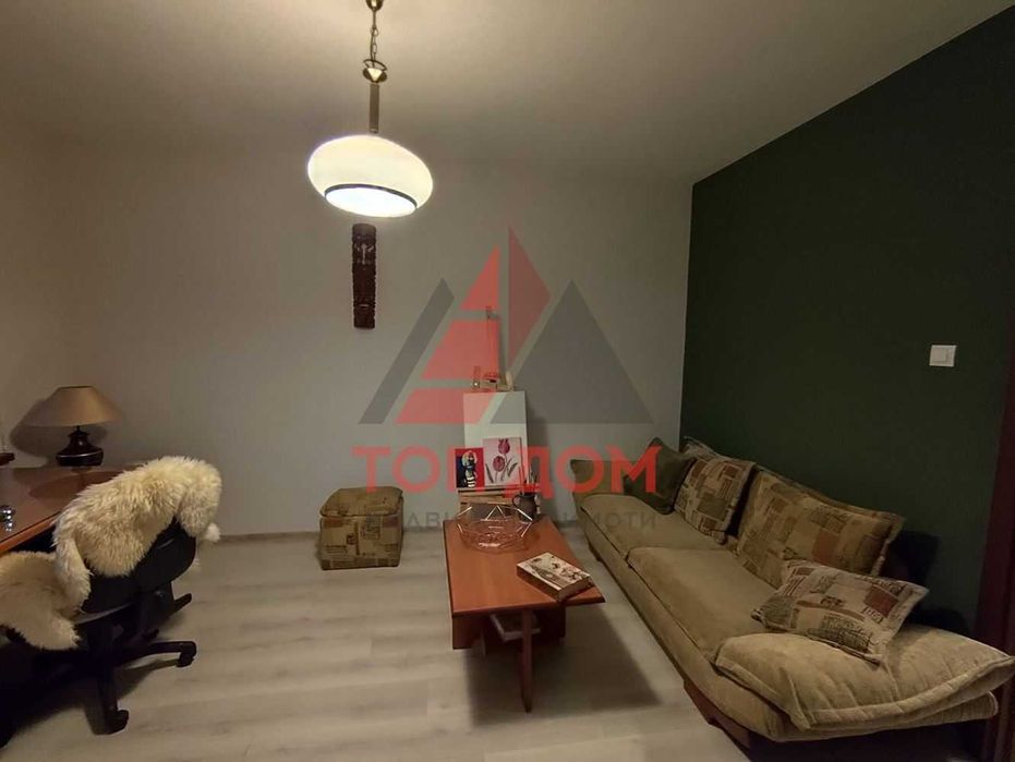 Дава се под наем Тристаен апартамент в Варна, Център - 80 кв.м за 630 € - Снимка #4