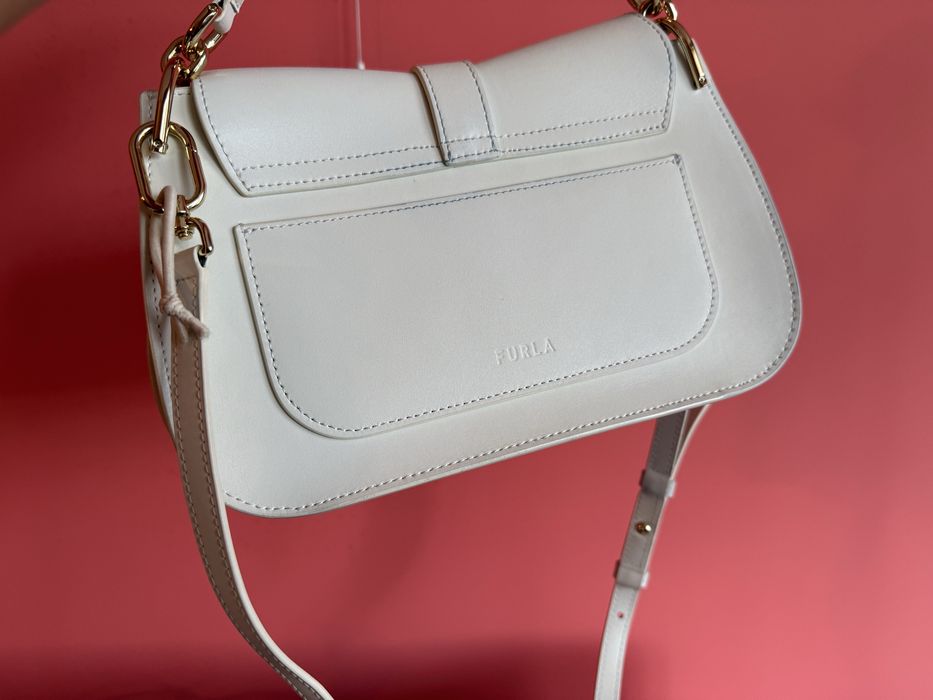 Чанта furla Flow размер М
