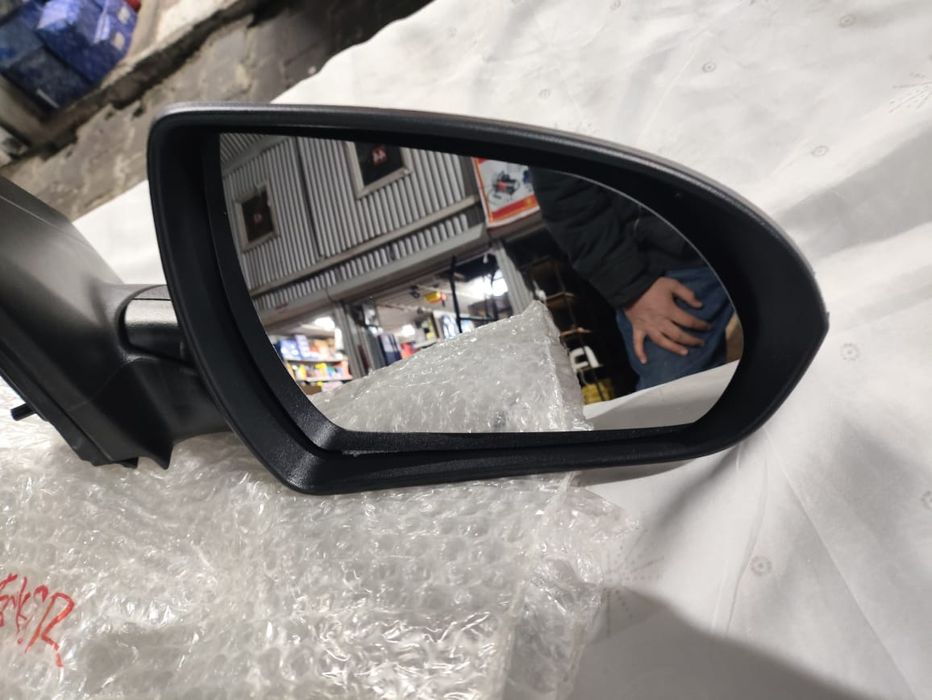 Элантра зеркало 2015+