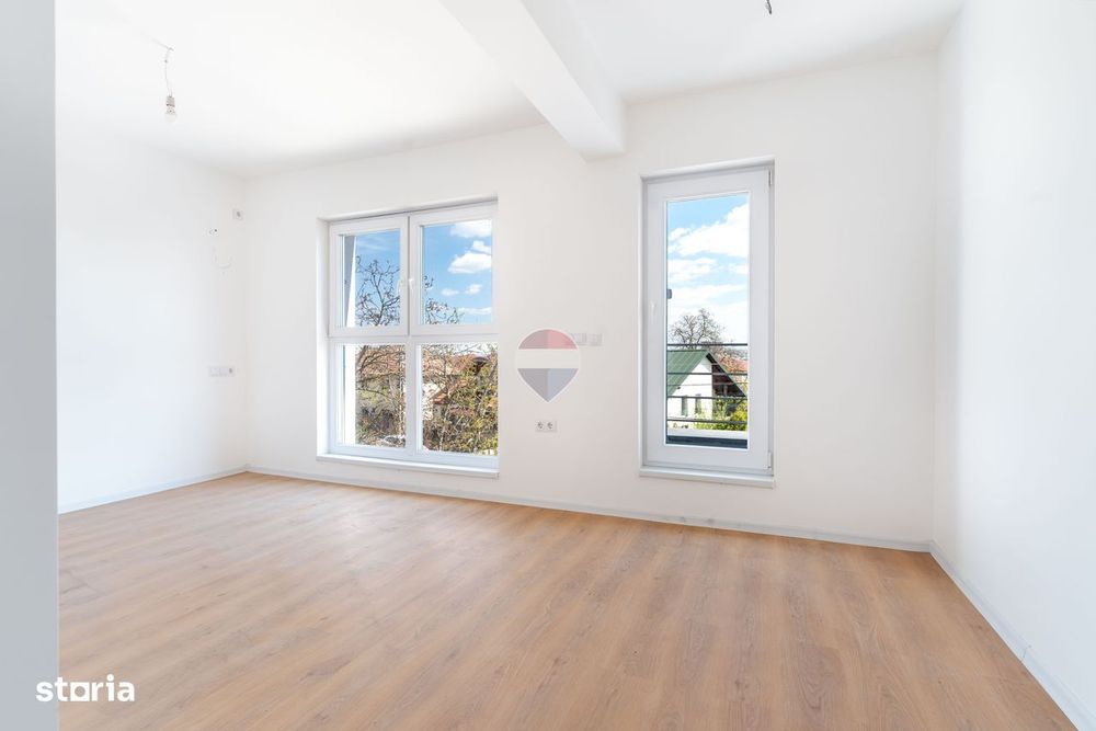 Casă / Vilă cu 5 camere de închiriat în zona Dambul Rotund