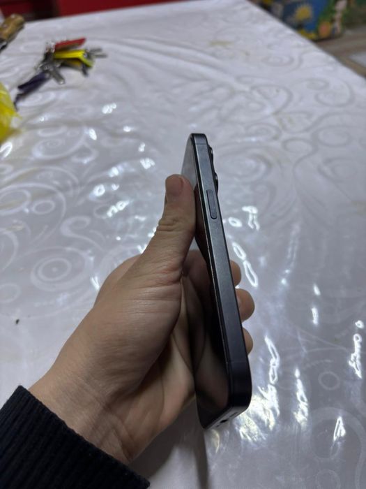 Iphone 15 pro сатылады