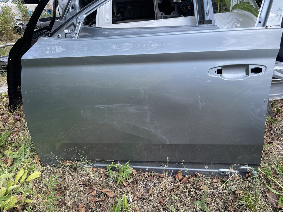 Предна лява врата Шкода суперб 2020г