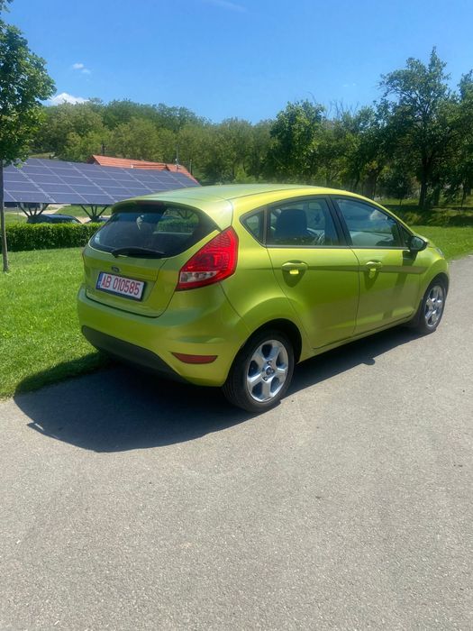 Vand Ford Fiesta 1.3 Benzina