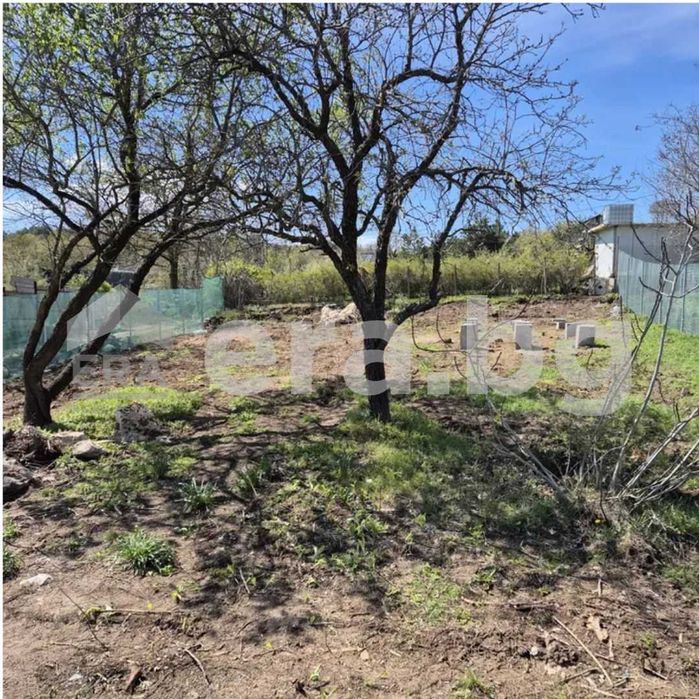 Парцел с морска панорама за жилищно строителство в м. Манастирски рид