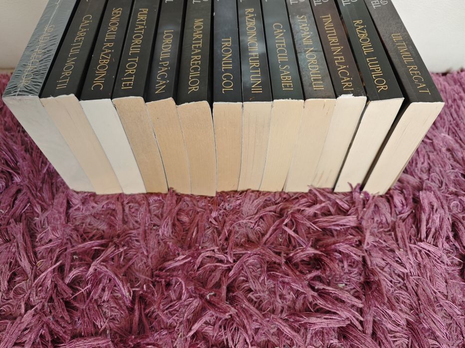 Seria Ultimul Regat, Cornwell, Complet, 13 vol, Stare  Buna