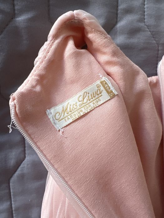 Нарядное платье на 5 лет