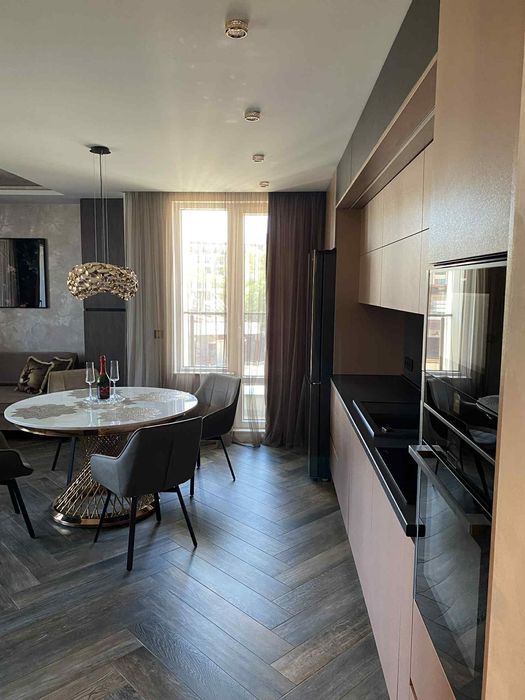 Дава се под наем Тристаен апартамент в София, Кръстова вада - 84 кв.м за 1299 € - Снимка #3