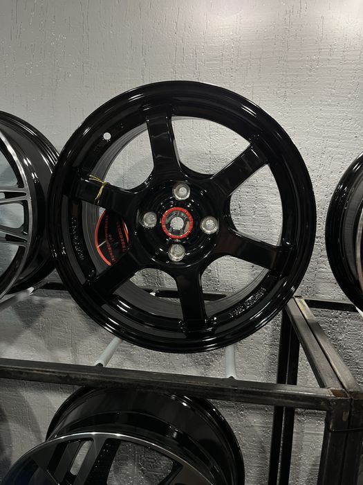 комплект новых дисков R15 4x100