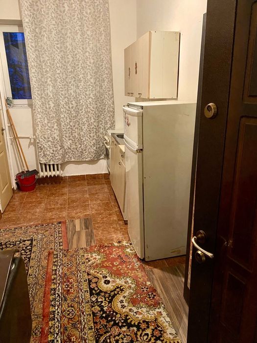 Proprietar-  inchiriez garsoniera /se ofera contract de inchiriere