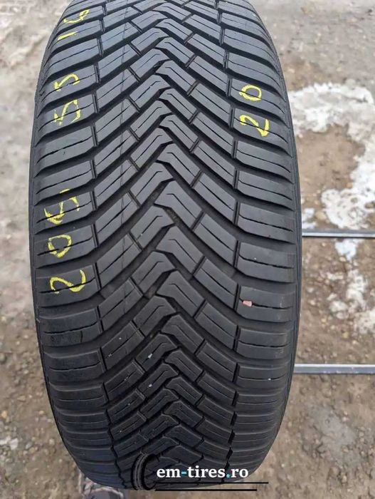 Anvelopa All Season 205/55 R16 CONTINENTAL AllSeasonContact 94V