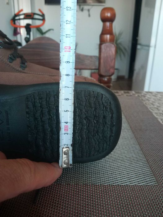 Класическа зимна бота.Нови.Немски.Коментар-цена.