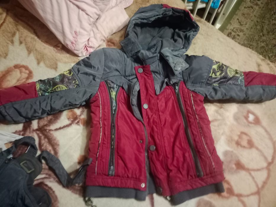 Продам теплые комбинезоны
