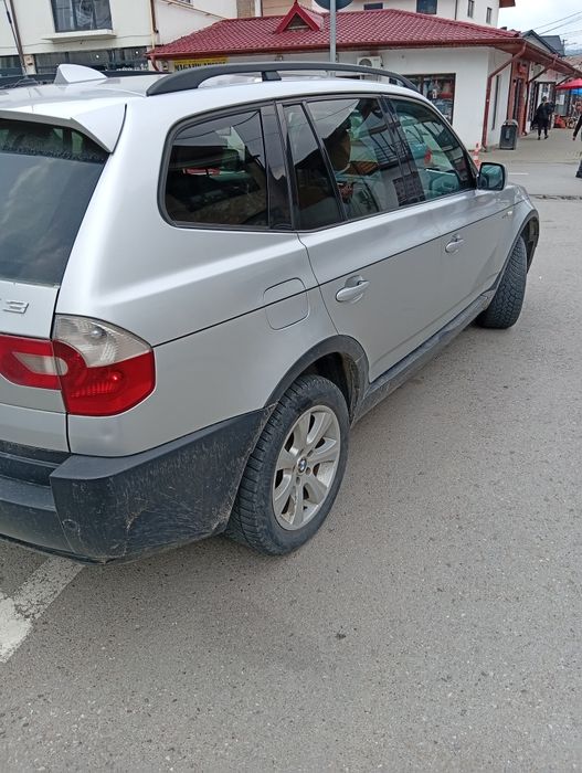 Vând BMW x 3 an 2005