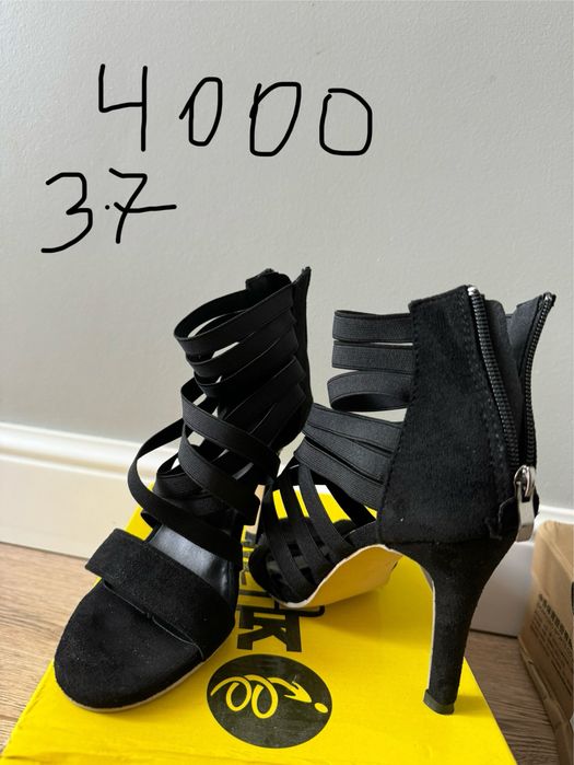 Продам обувь