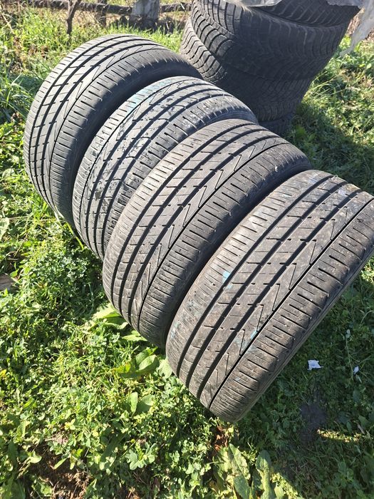 Cauciucuri 235 / 50 R 19 super bune
