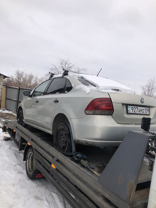 Фольксваген поло 12 год