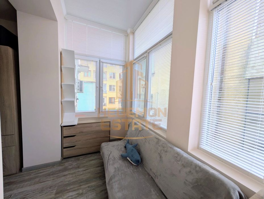 Продава се Тристаен апартамент в Варна, Център - 88 кв.м за 1536 €/кв.м - Снимка #8