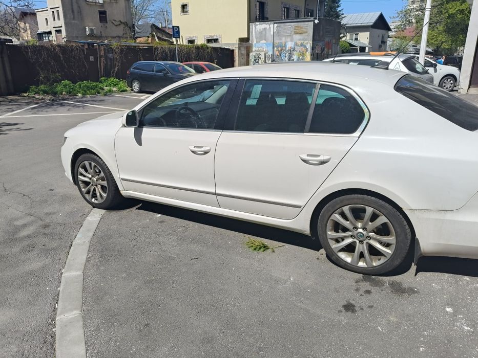 SKODA Superb 2009 — imagine 3