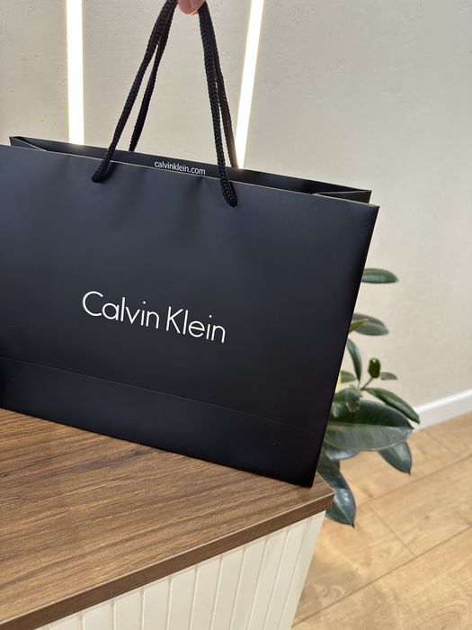 Сумочка кроссбоди от Кэлвин клейн