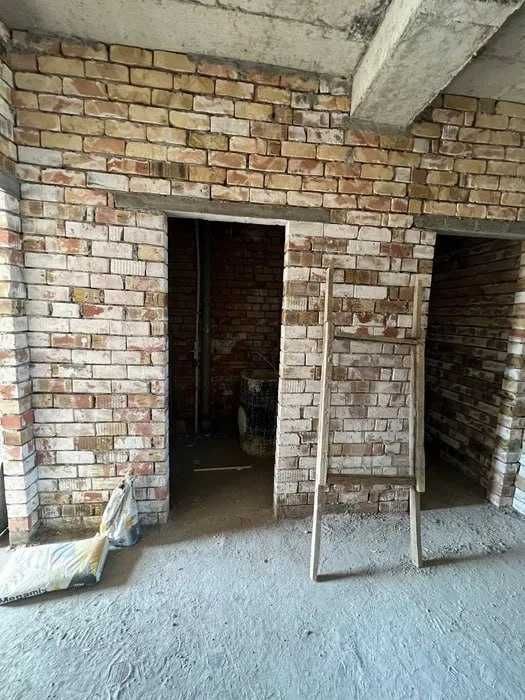 Solaris . 3/7/10, 75м2 Кушбеги, Братские срочно !!