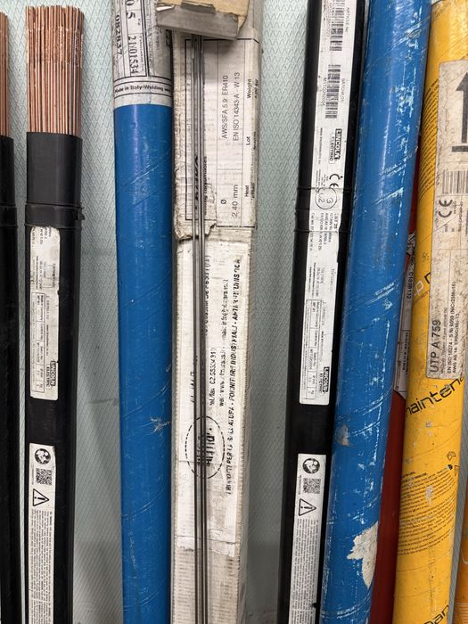 23 кутий добавъчна тел за аргон,черно и неръждавейка