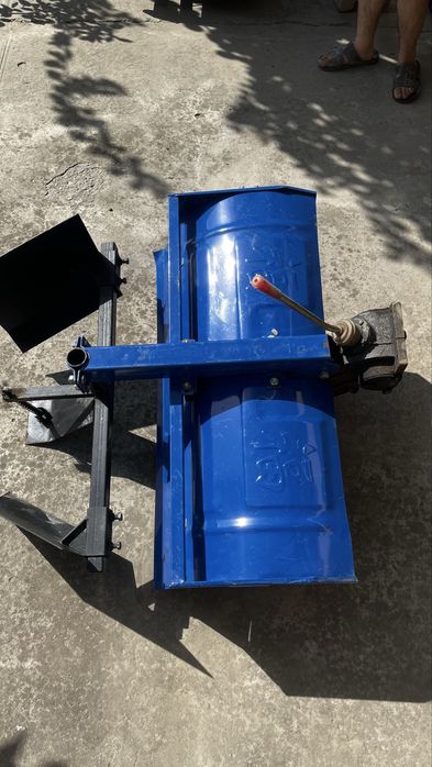 Mini traktor | uskunalari bilan sotiladi