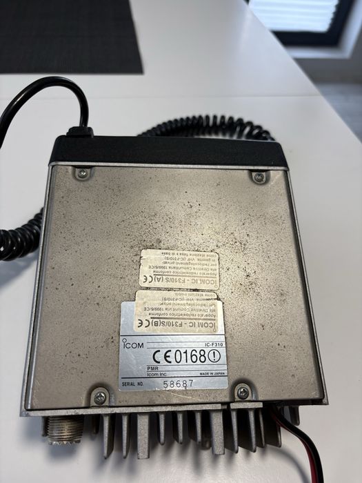 мобилна радиостанция Icom IC-F310