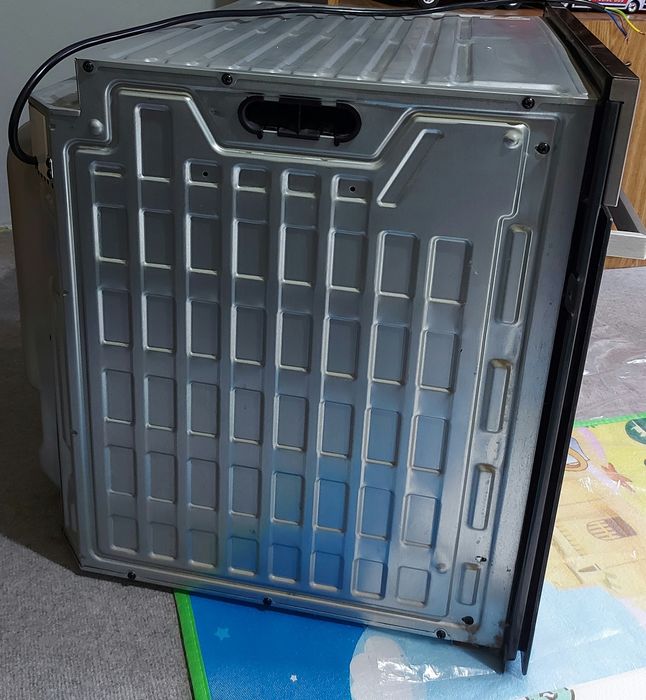 Фурна за вграждане Indesit