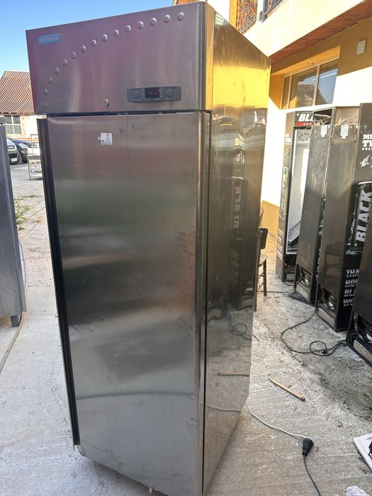 Професионален фризер/ хладилен шкаф минусов