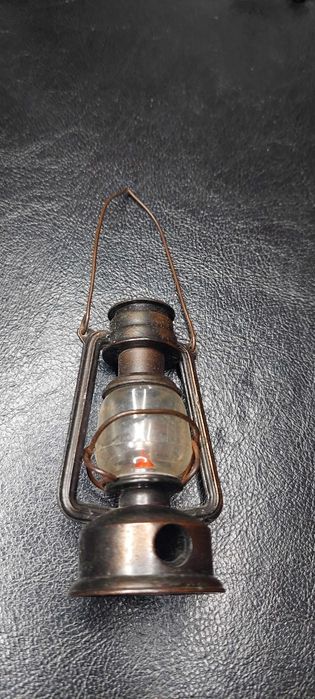 Ретро острилки Play me