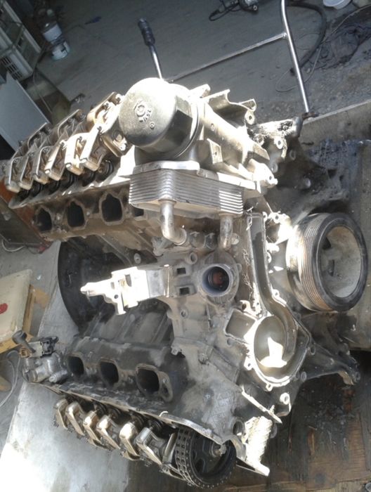 Продам 112 двигатель мерс по запчастям