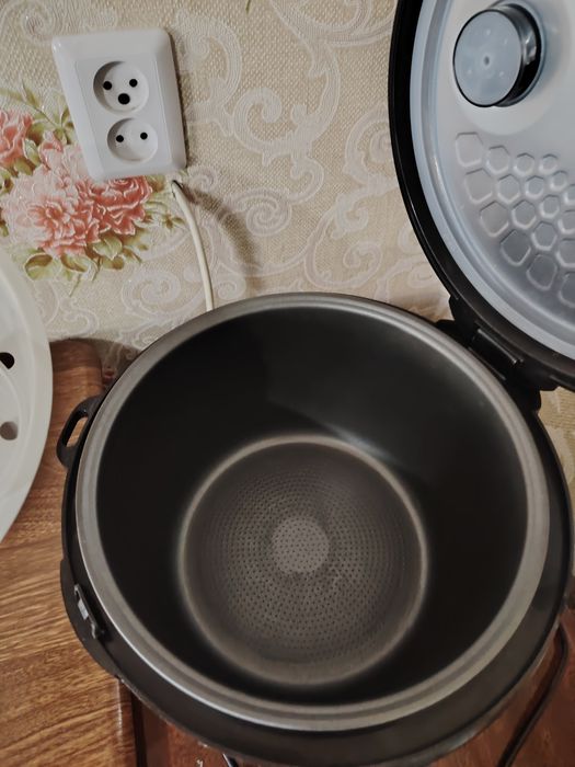 Продам мультиварку