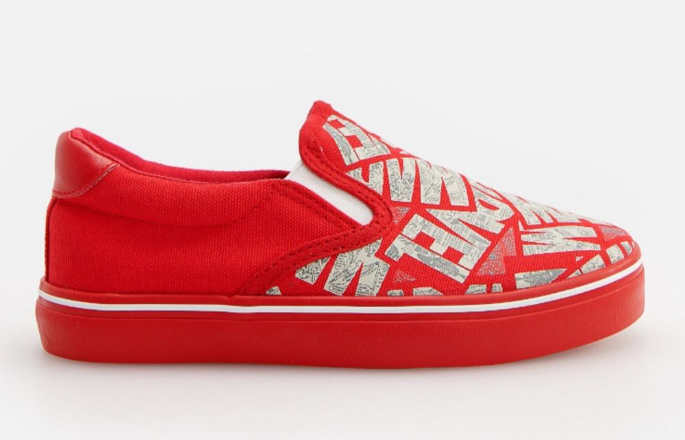 Tenesi Marvel măr.35 noi