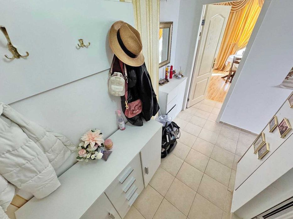 Продава се Двустаен апартамент в к.к. Слънчев бряг - 60 кв.м за 1100 €/кв.м - Снимка #5