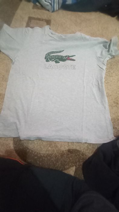 Vand tricou lacoste
