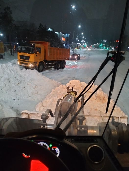 Уборка и вывоз снега