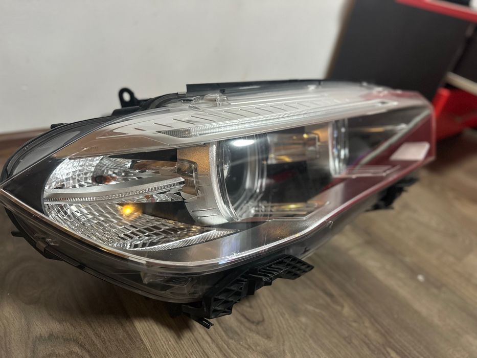 Far dreapta BMW X6 F16 X5 F15 dreapta Bi-xenon complet