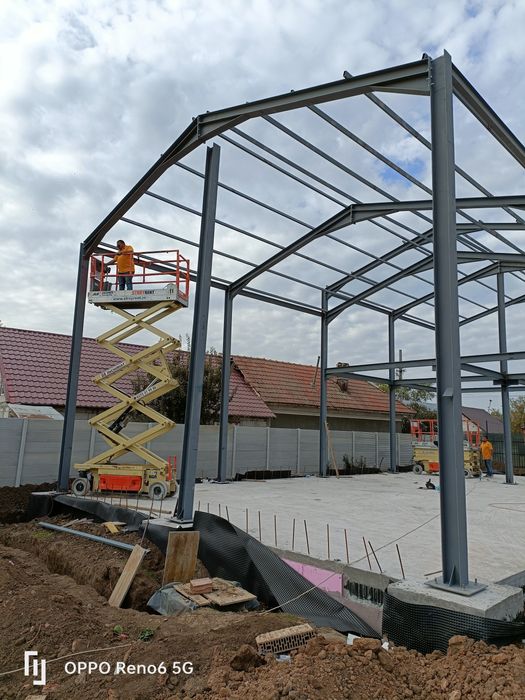 Structura metalica 180mp2 invelita cu panou