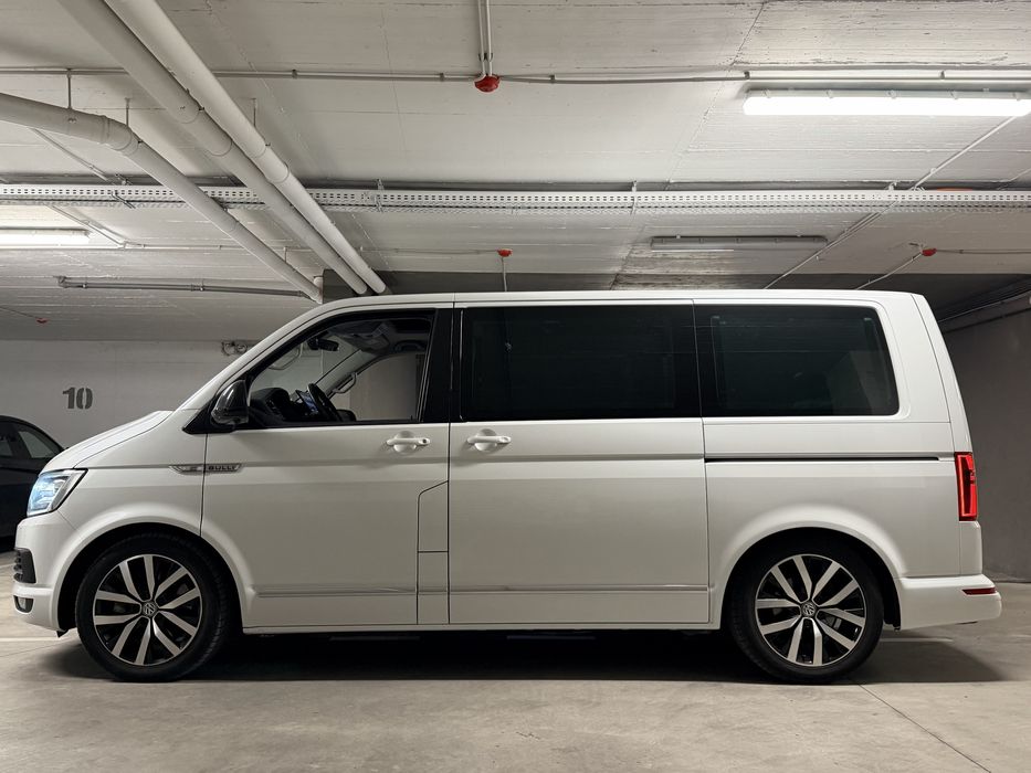 VOLKSWAGEN Multivan 2017 — imagine 3