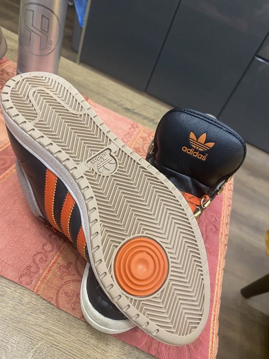 Оригинални кецове Адидас