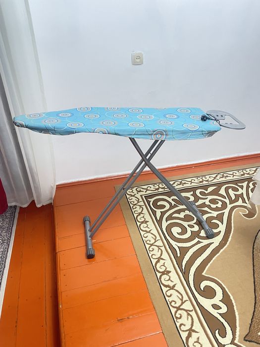 Гладильная доска киім үтіктегіш