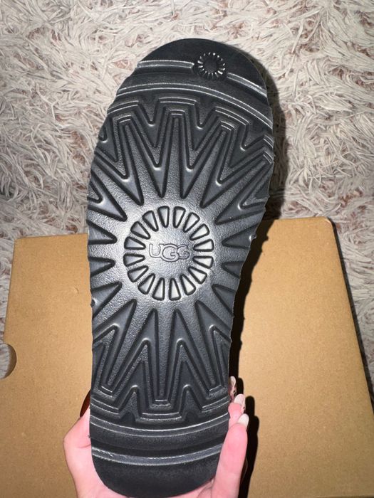 UGG TAZZ Black marimea 37