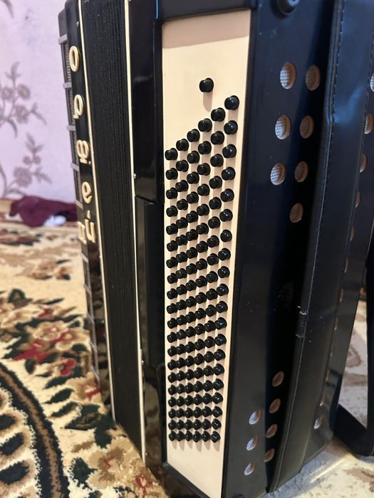 Гармон пяти рядный