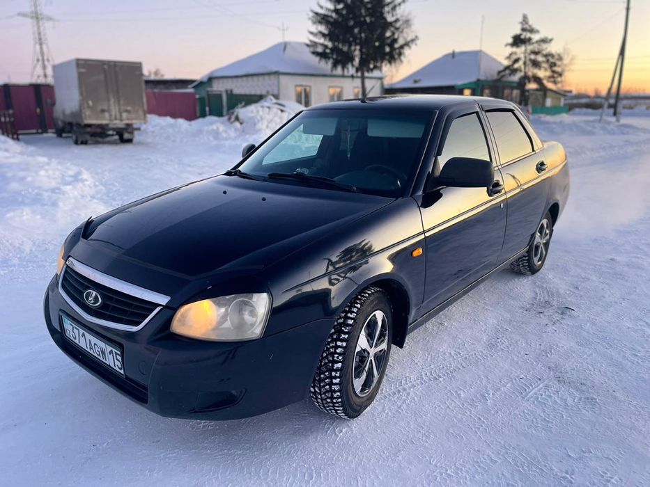 Продам Приора 2013 год