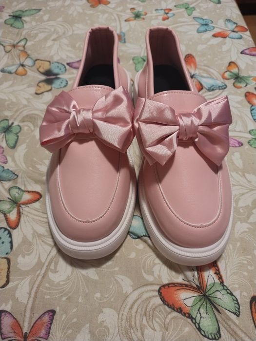Pantofi dama elegante
